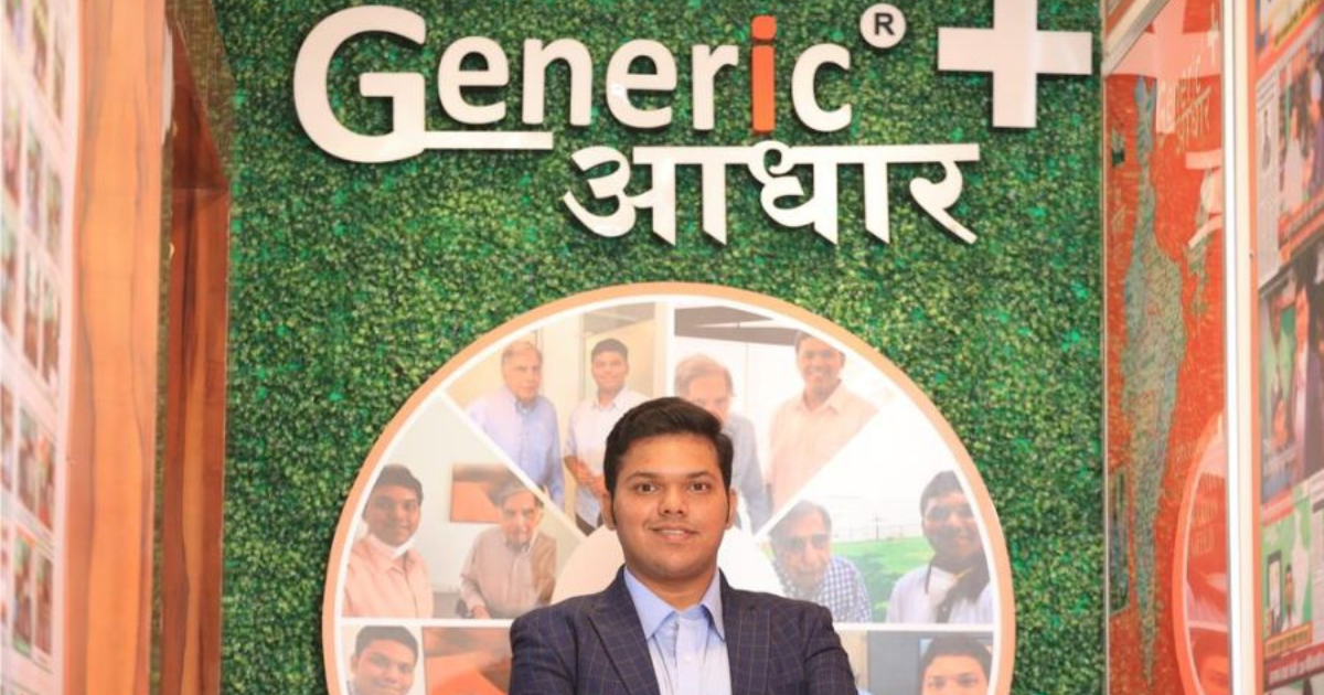 20 years Young Entrepreneur Mr. Arjun Deshpande creates a new record by grand inaugurating 151 Generic Aadhaar Franchises on occasion of Dussehra!